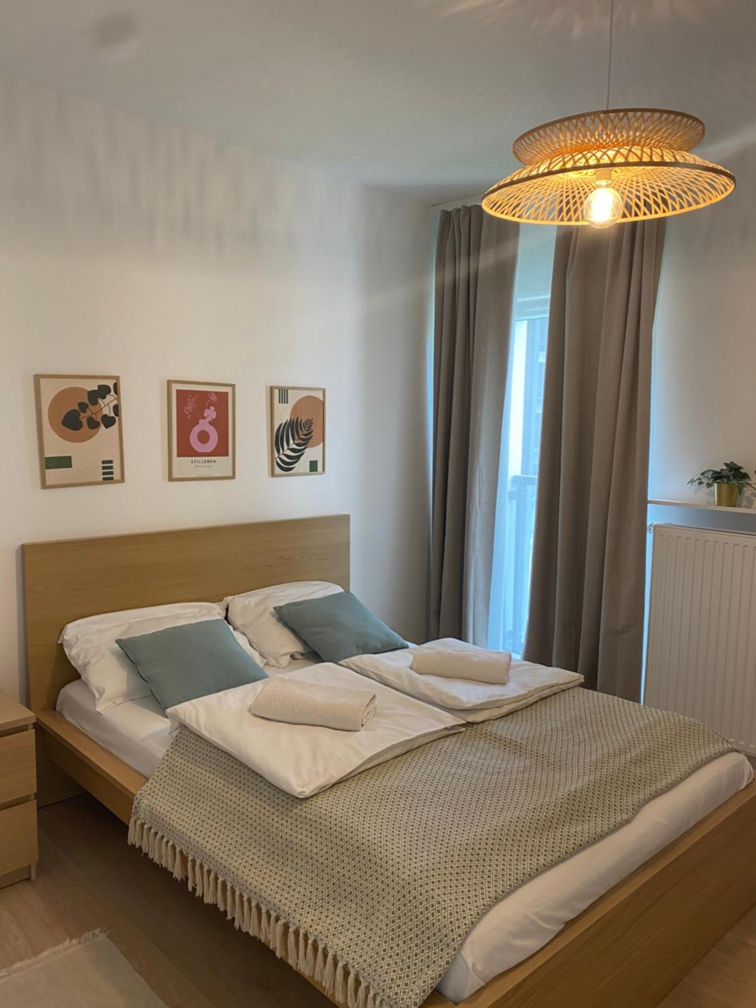 Metro Szwedzka Apartament Orange Warschau Exterior foto
